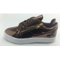 Brown médio corte moda casual sapatos de skate para mulheres, espelho PU